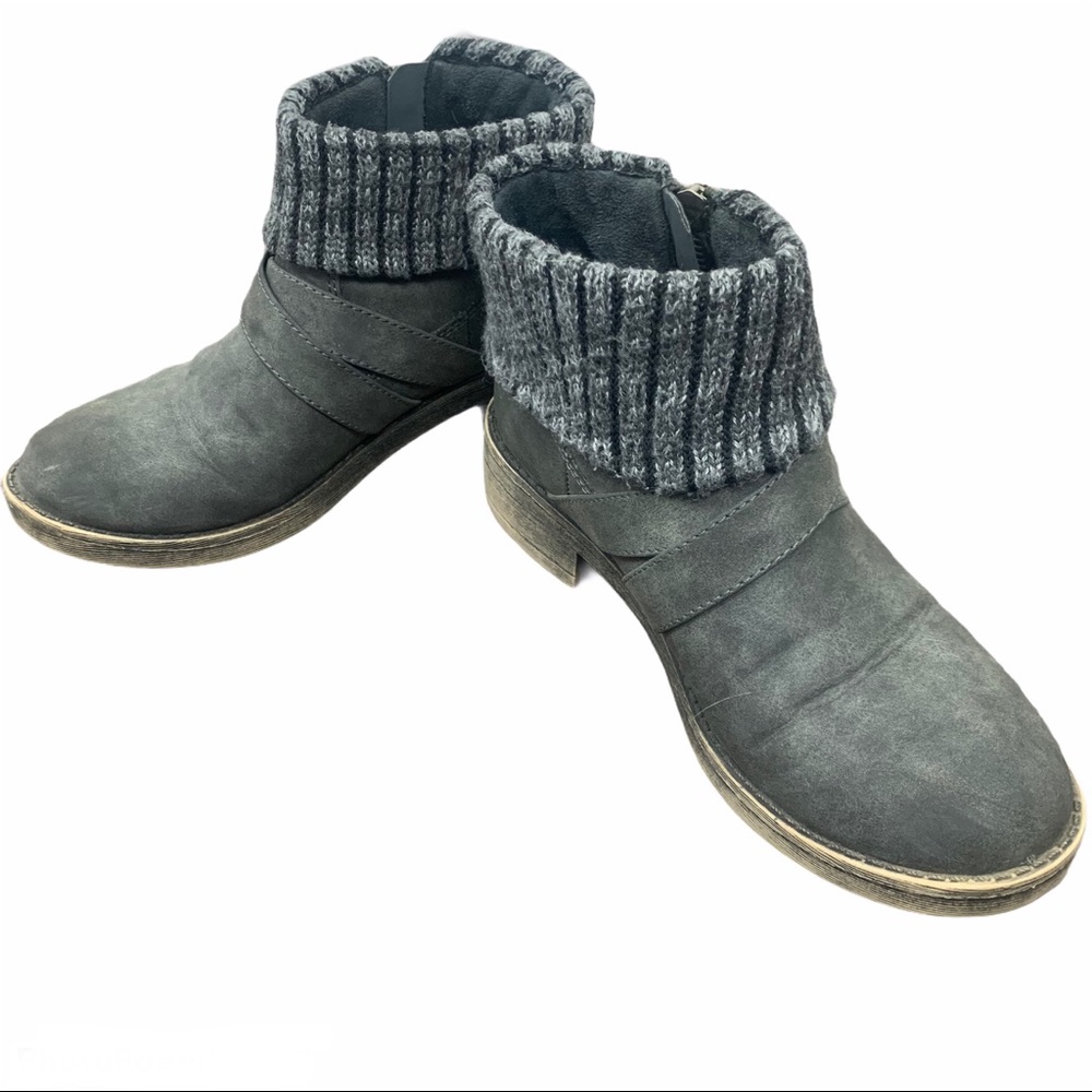 Rocket dog gray winter booties